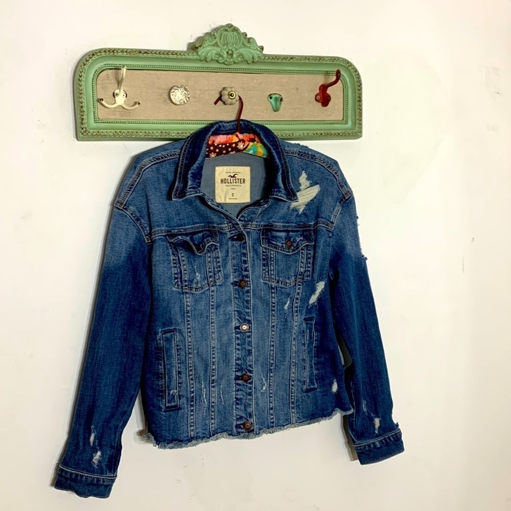 hollister distressed blue denim jacket distress hem raw hem woman’s small